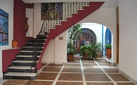 Patio De La Escalera